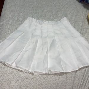 White tennis style skirt